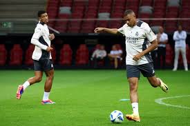 项跨领域的 项跨领域的